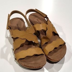 Pierre Dumas Kids Sandals